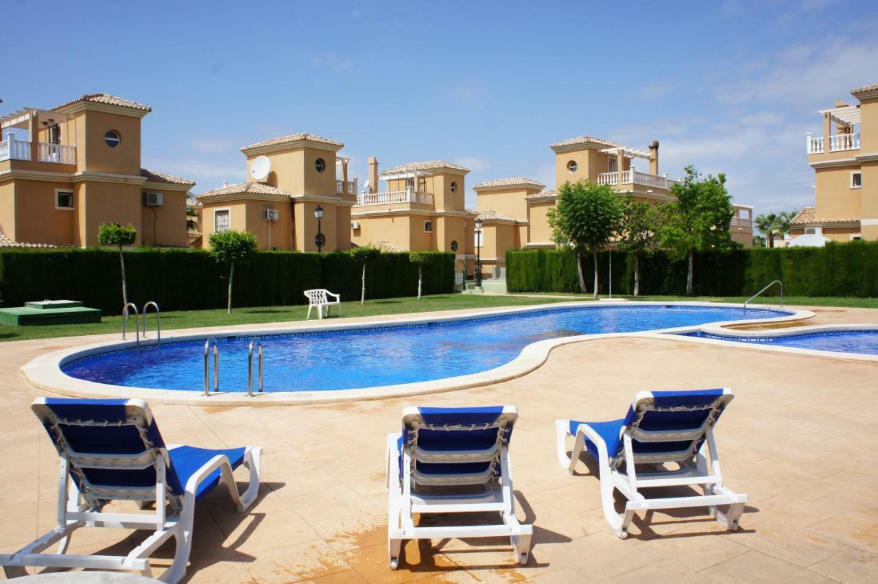 Villa Las Tres Perlas Algorfa Exteriör bild